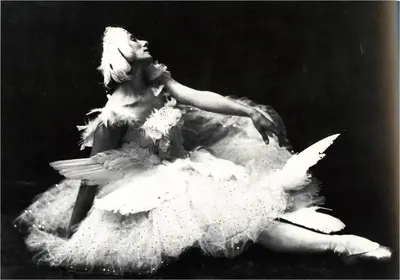 Anna Pavlova als "Sterbender Schwan"