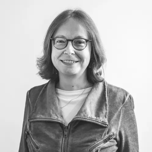 Prof. Dr. Isabel Kusche Prof. Dr. Isabel Kusche