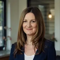Sabine Fischer