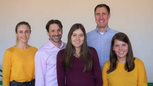 Prof. Dr. Gebel mit seiner Arbeitsgruppe