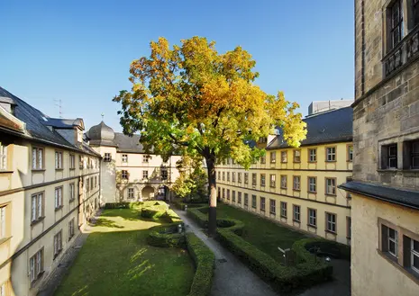 Otto-Friedrich Universität Bamberg: An der Universität 2