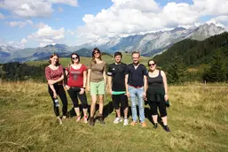 Group photos of the participants of the seminar on a hike.