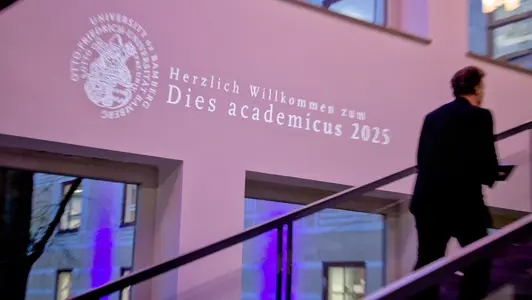 Projektion "Dies academicus"