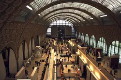 Photo of the inside of the Musée d’Orsay.