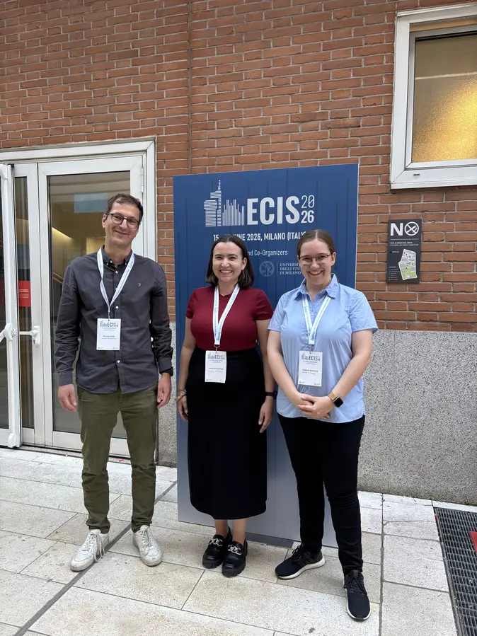 Group-Photo_ECIS-2026 Group photo including Prof. Dr. Thomas Kude, Stefanie Badmann, and Stefanie Ulschmid