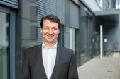 Prof. Dr. Stefan Ultes Prof. Dr. Stefan Ultes