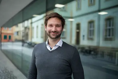Prof. Dr. Jan Lenhart Prof. Dr. Jan Lenhart