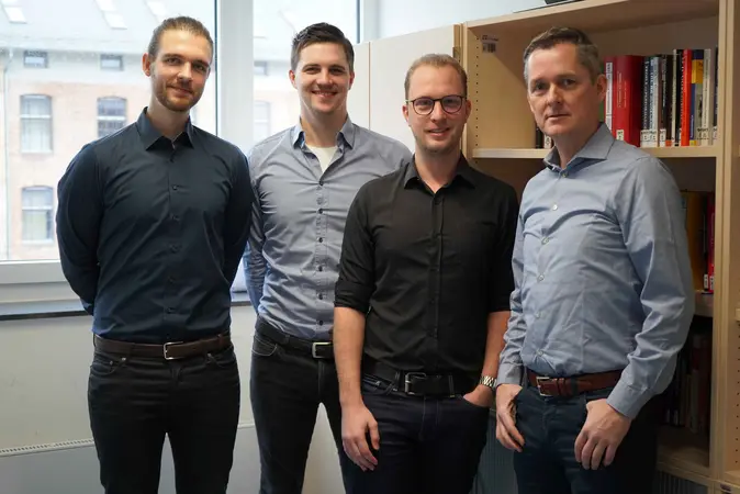 Axel Hund, Christian Maier, Jens Mattke und Tim Weitzel, Wirtschaftsinformatiker der Universität Bamberg