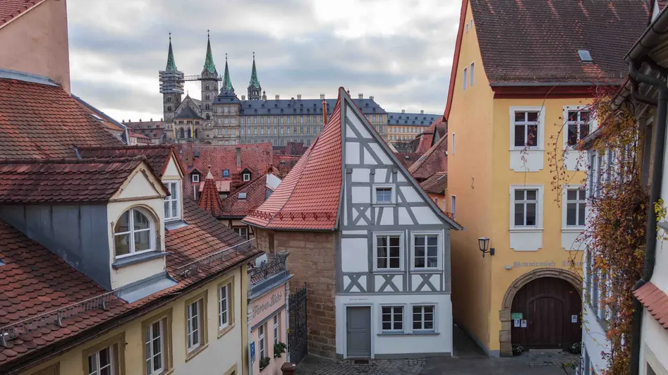 [Translate to 1 - english:] Das internationale Gästehaus von außen.