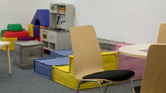 Therapieraum mit Spielzeug