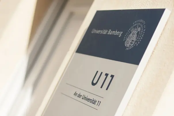 Türschild An der Universität 11 in Bamberg Türschild An der Universität 11 in Bamberg