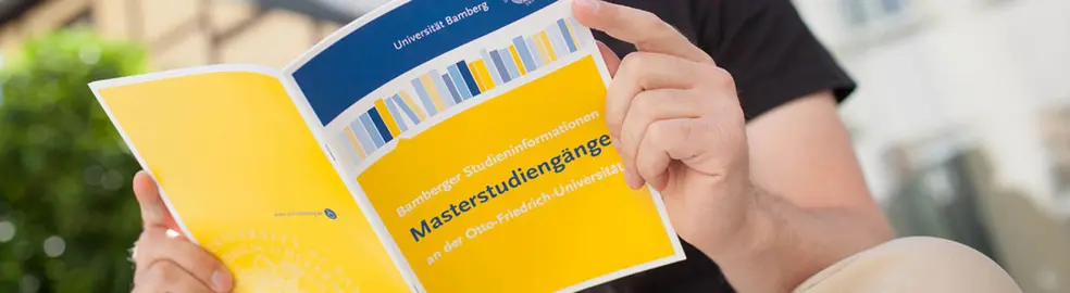 Broschüre über die Masterstudiengänge Uni Bamberg
