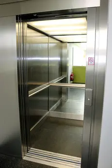 Aufzug in der MG1
