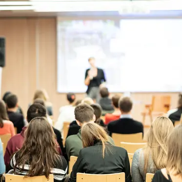 Professionsübergreifende Tagungen