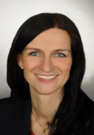 Dr. Bettina König