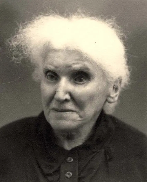 Elise Rosenbaum, geb. Eckmann Elise Rosenbaum, geb. Eckmann