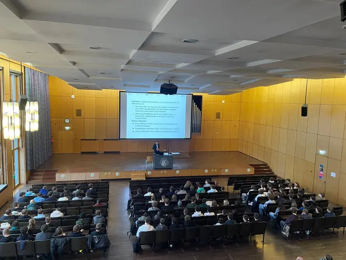 [Translate to English:] 