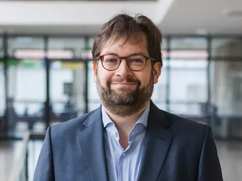 Prof. Dr. Andreas Jungherr Prof. Dr. Andreas Jungherr